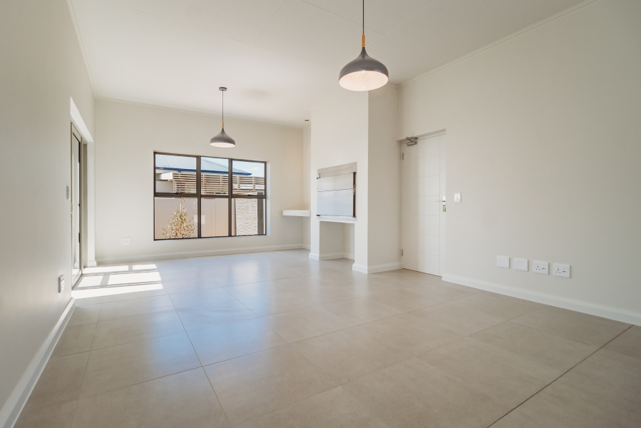 3 Bedroom Property for Sale in Kraaibosch Western Cape